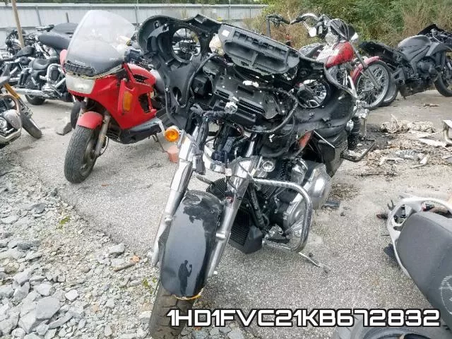 1HD1FVC21KB672832 фото 3