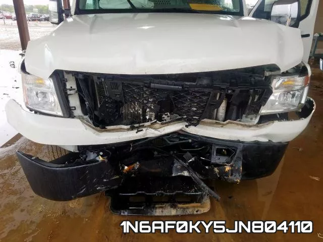 1N6AF0KY5JN804110 фото 8