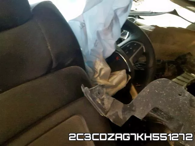 2C3CDZAG7KH551272 фото 9