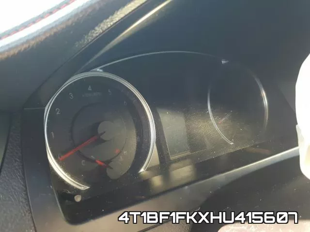 4T1BF1FKXHU415607 фото 9