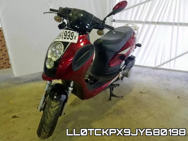 LL0TCKPX9JY680198 фото 3