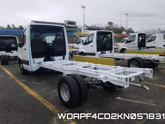 WDAPF4CD2KN057831 фото 4