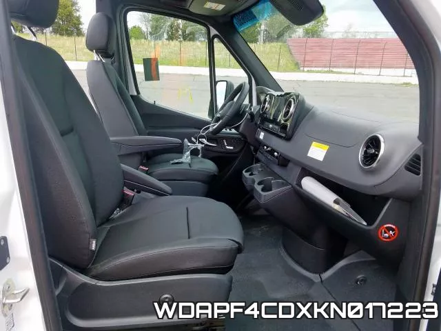 WDAPF4CDXKN017223 фото 5