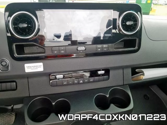 WDAPF4CDXKN017223 фото 8