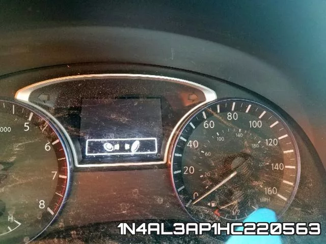 1N4AL3AP1HC220563 фото 9
