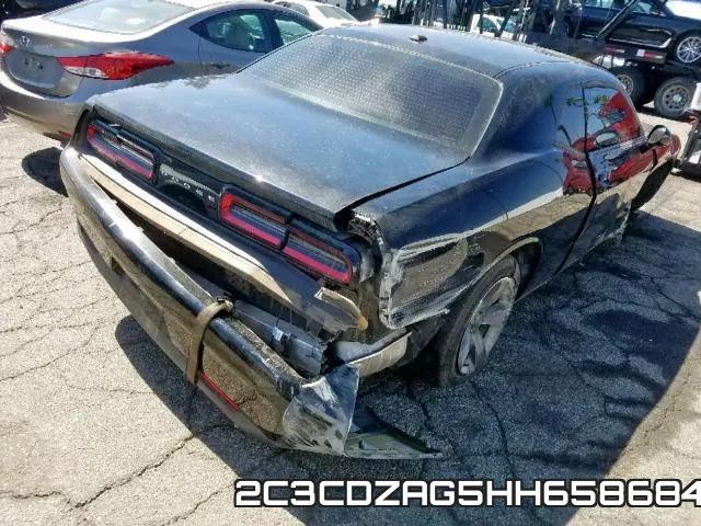 2C3CDZAG5HH658684 фото 4
