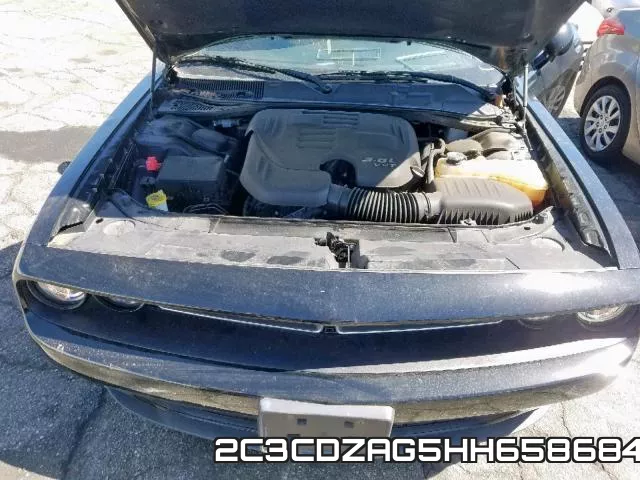 2C3CDZAG5HH658684 фото 5