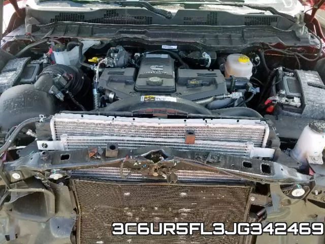 3C6UR5FL3JG342469 фото 8