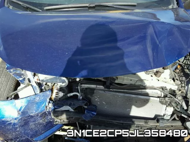 3N1CE2CP5JL358480 фото 4