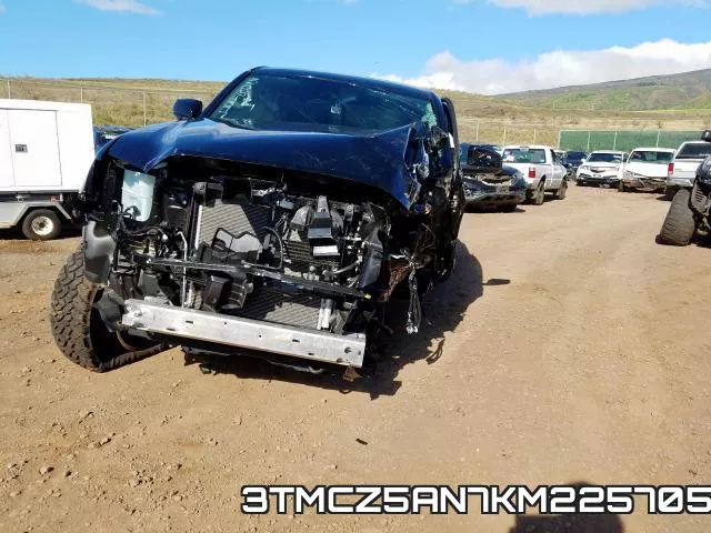 3TMCZ5AN7KM225705 фото 10