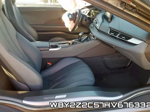 WBY2Z2C57HV676332 фото 6