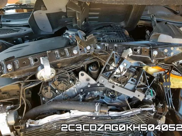 2C3CDZAG0KH504052 фото 8