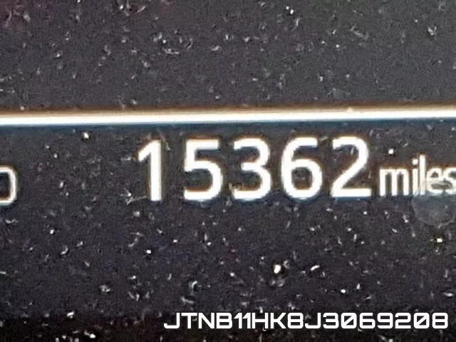 JTNB11HK8J3069208 фото 9