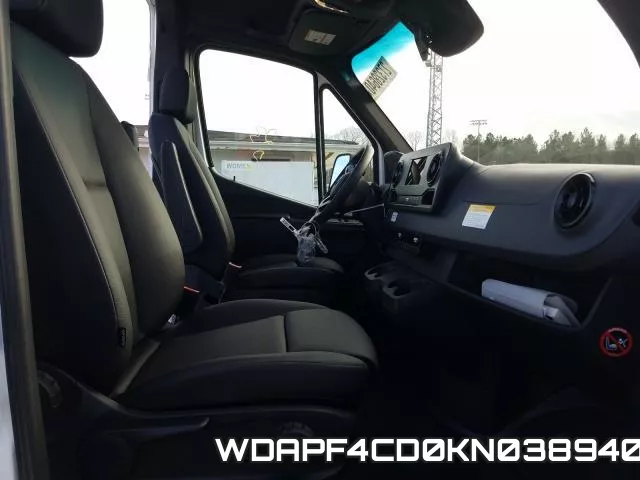 WDAPF4CD0KN038940 фото 4