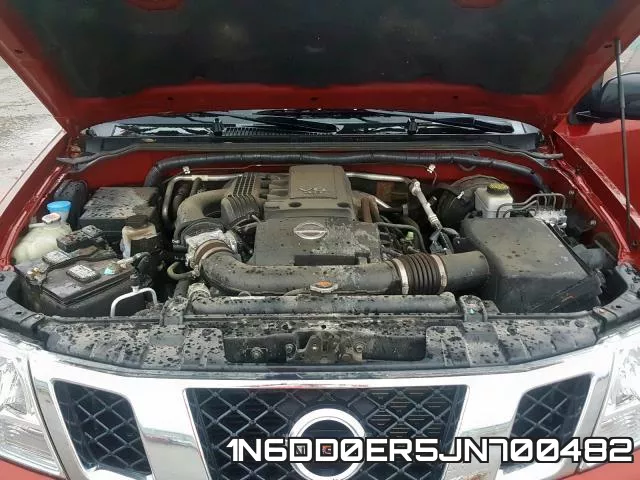 1N6DD0ER5JN700482 фото 8