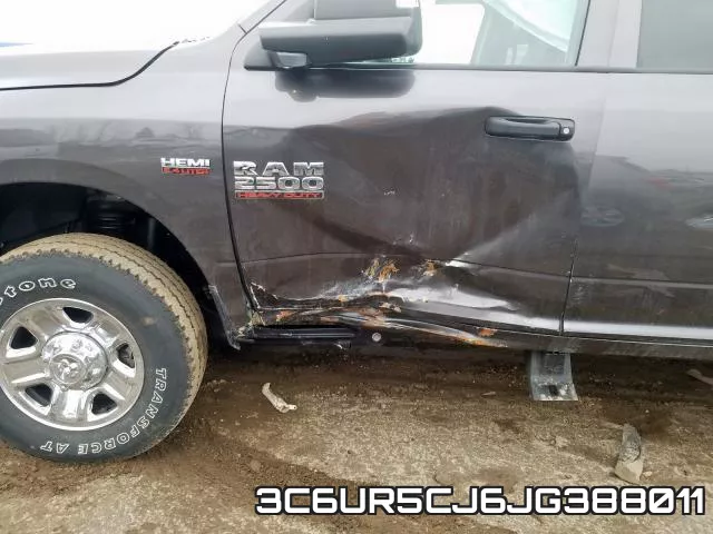 3C6UR5CJ6JG388011 фото 10