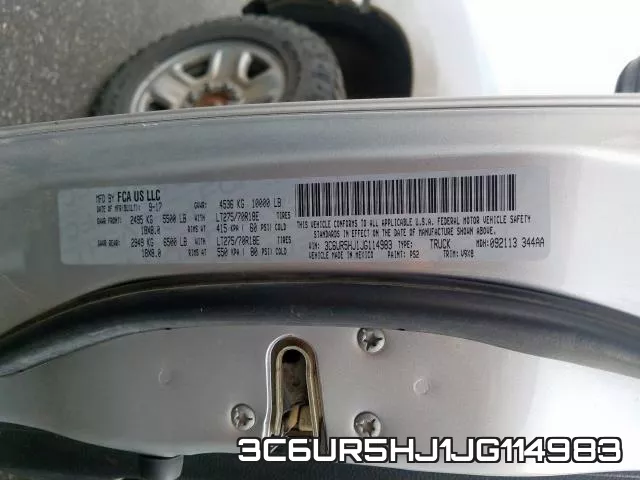 3C6UR5HJ1JG114983 фото 2