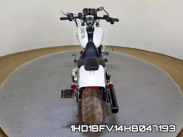 1HD1BFV14HB047193 фото 10
