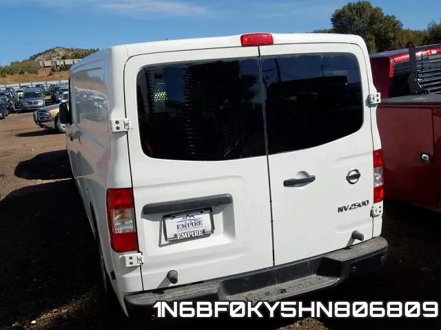 1N6BF0KY5HN806809 фото 4