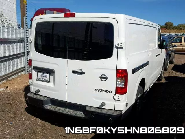 1N6BF0KY5HN806809 фото 5