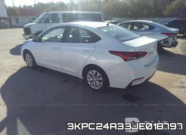 3KPC24A33JE018797 фото 4