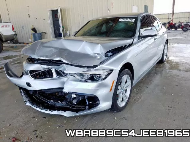 WBA8B9C54JEE81965 фото 3
