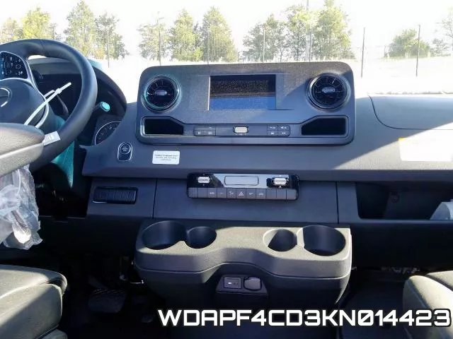WDAPF4CD3KN014423 фото 10
