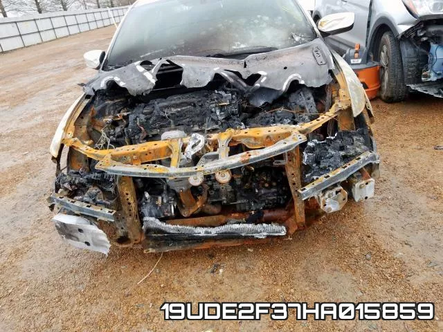 19UDE2F37HA015859 фото 10