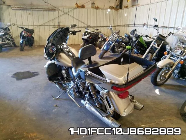 1HD1FCC10JB682889 фото 4