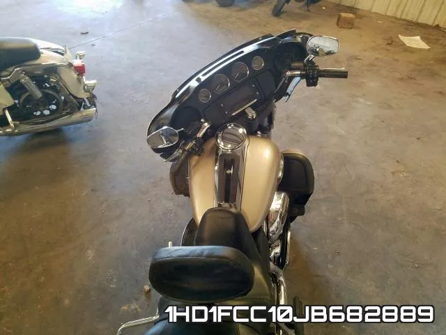 1HD1FCC10JB682889 фото 6