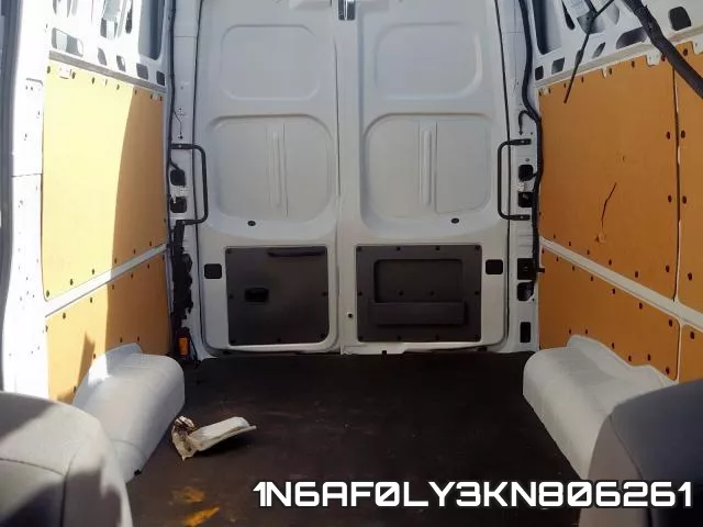 1N6AF0LY3KN806261 фото 7