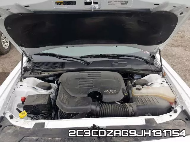 2C3CDZAG9JH131754 фото 8