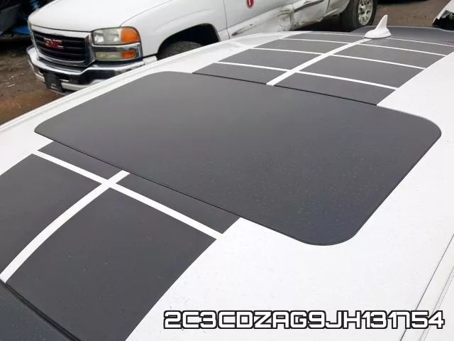 2C3CDZAG9JH131754 фото 10