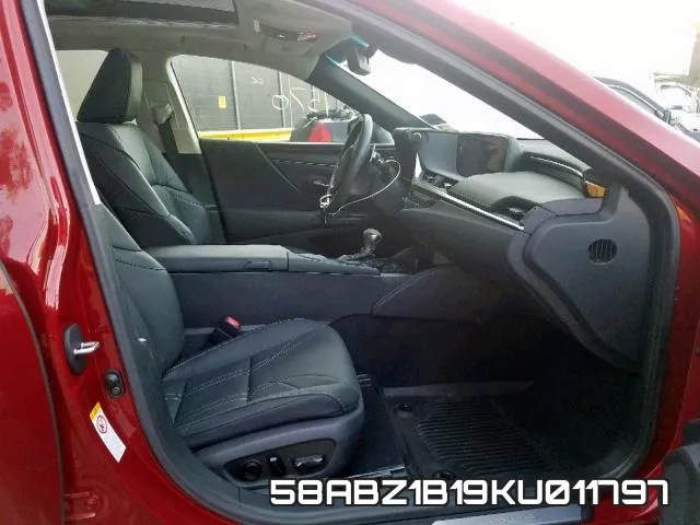 58ABZ1B19KU011797 фото 6