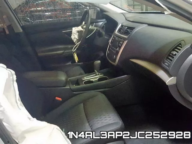 1N4AL3AP2JC252928 фото 6