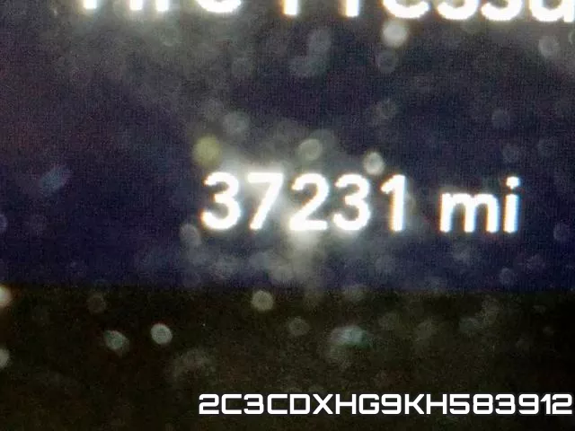 2C3CDXHG9KH583912 фото 9