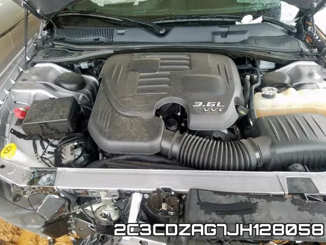 2C3CDZAG7JH128058 фото 8