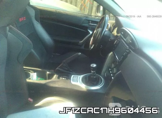 JF1ZCAC17H9604456 фото 6