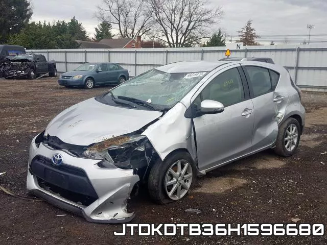 JTDKDTB36H1596680 фото 3