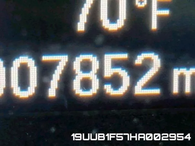 19UUB1F57HA002954 фото 9