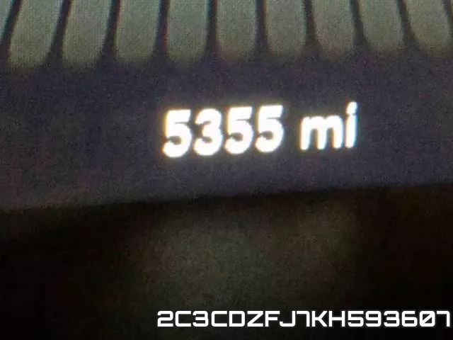2C3CDZFJ7KH593607 фото 9