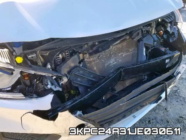 3KPC24A31JE030611 фото 10