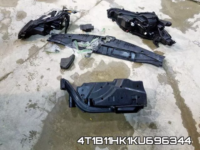 4T1B11HK1KU696344 фото 10