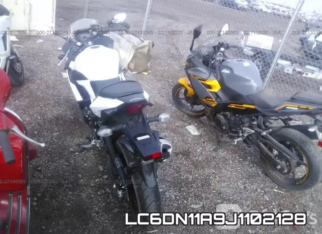 LC6DN11A9J1102128 фото 4