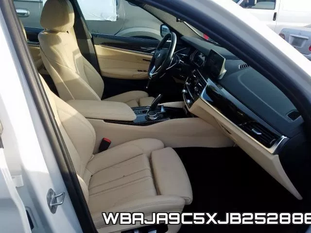 WBAJA9C5XJB252886 фото 6