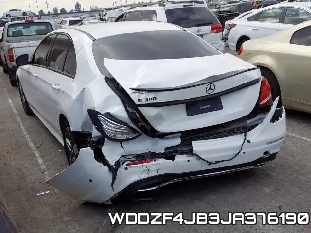 WDDZF4JB3JA376190 фото 4