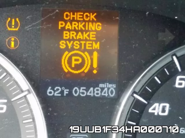 19UUB1F34HA000710 фото 9