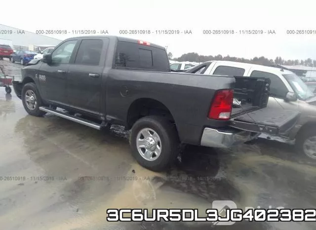 3C6UR5DL3JG402382 фото 4