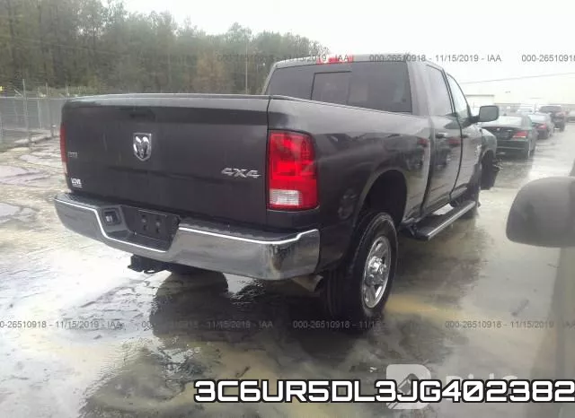 3C6UR5DL3JG402382 фото 5