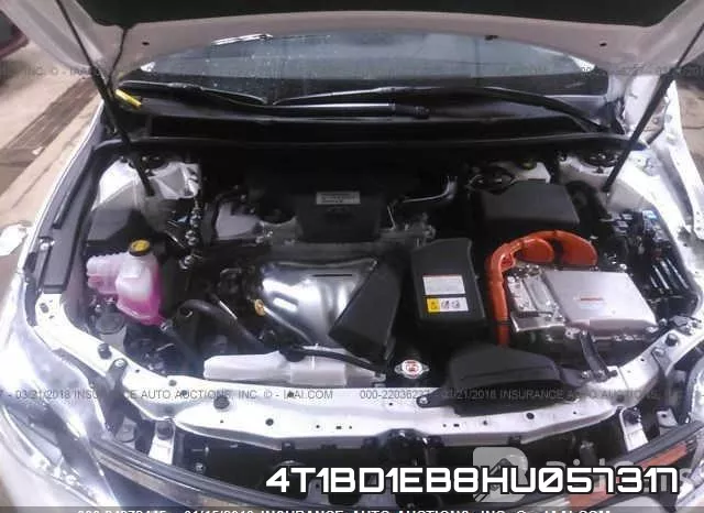 4T1BD1EB8HU057317 фото 2